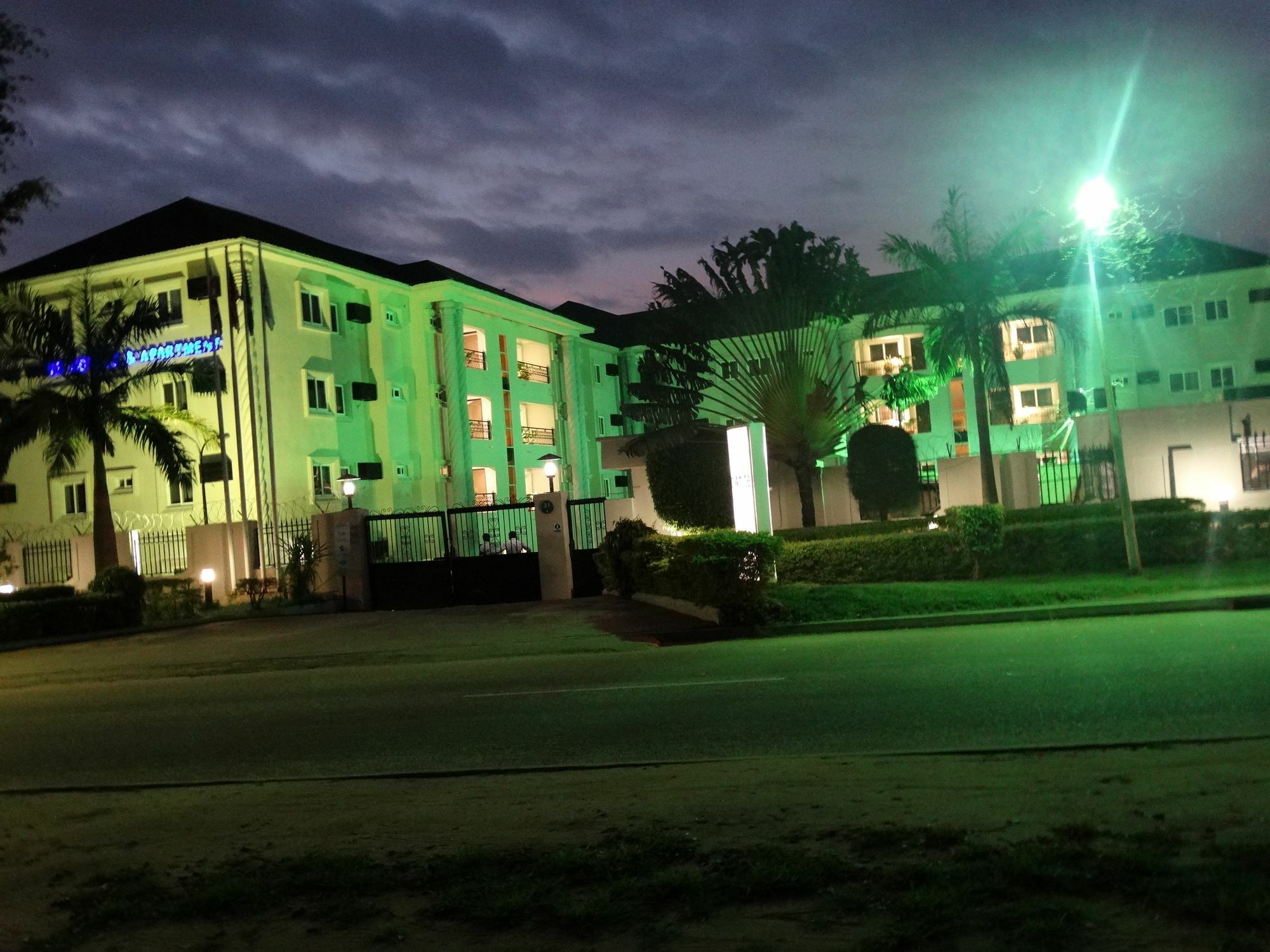 Bolton White Apartments Abuja Exterior photo